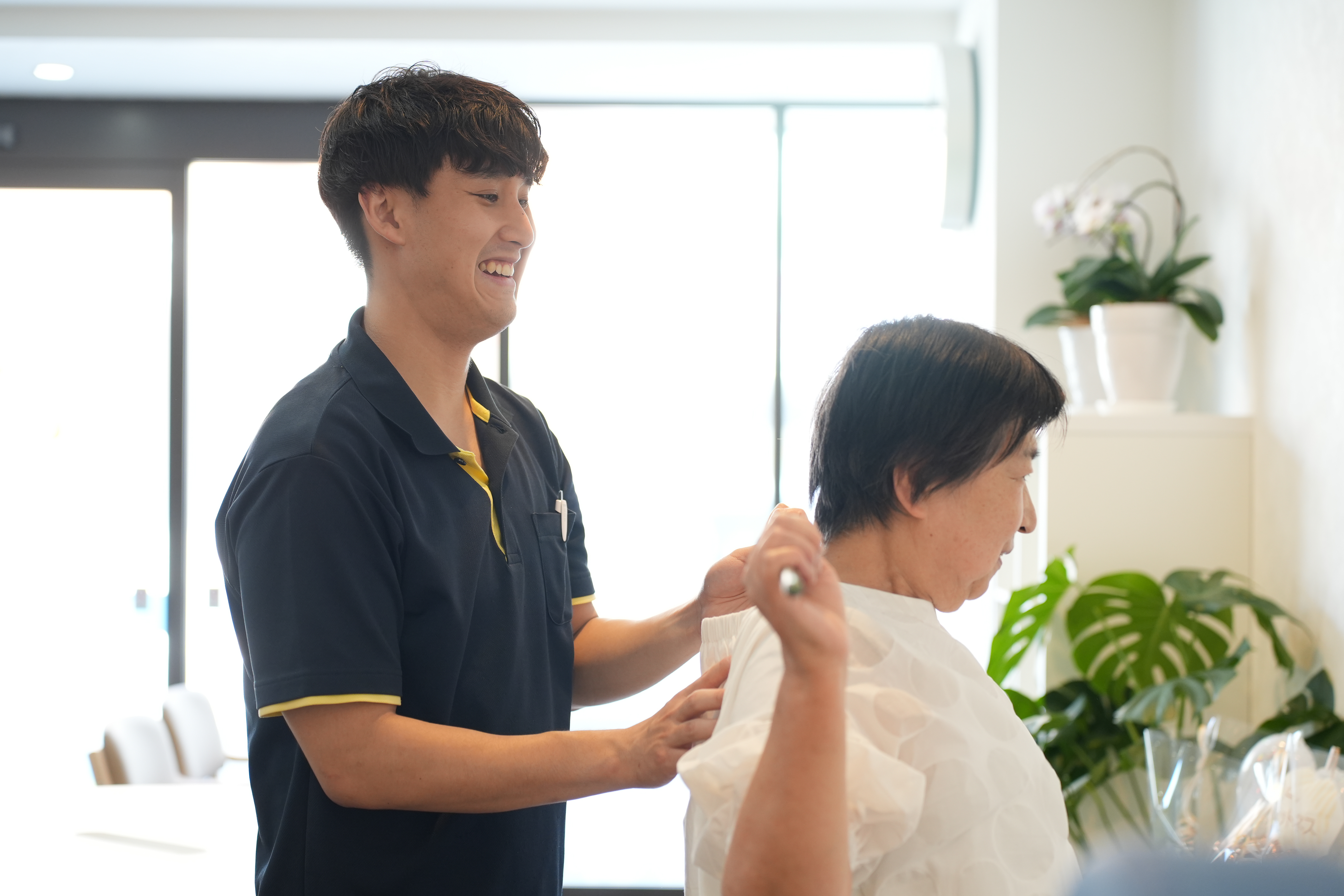 しなやかで元気なシニアライフを支える専門スタッフのプログラム